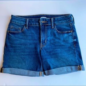 Old Navy Mid-rise Medium-wash Jean Shorts
